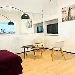 T3 - 3 Chambres Proche Toutes Commodites