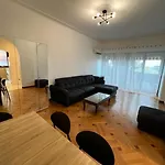 Apartment Jardin Sur La Promenade Des