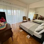 Apartment Jardin Sur La Promenade Des Nice