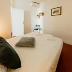 Old Town- 4 Pers, Vieux Nice, Ac, Wifi Apartment