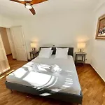 Downtown Modern Luxury Condo - 3 Bedrooms 3 Baths