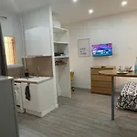 Hotel Studio Centre *