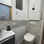 Studio Centre Hotel