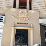 Studio Centre Hotel *