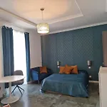 Boutique 2 Apartment *