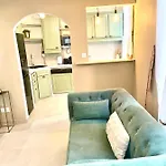 Spacious Loft, Duplex, Old Town, 3 Bedrooms - Easy Check-in Apartment *
