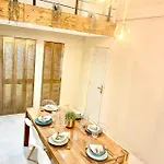 Spacious Loft, Duplex, Old Town, 3 Bedrooms - Easy Check-in Apartment *