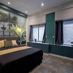 Jacuzzi, 3 Min, 4*
