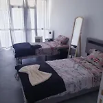 Big Flat Sea Vieuw 95 M2 5 Rooms Near Airport 5 Min Train 3 Min And Tram On Site, Beach 7 Min, 2 Showers And 2 Toilets , Neuf Grand Appartement 95 M2 5 Chambres Proche Aeroport 5 Min Train 3 Min Et Tramway Sur Place, Plage 7 Min 2 Douches Et 2 Wc Vue