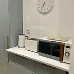 3 Pieces A Apartment