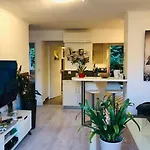 Bel Appartement - 50M2 A 7 Minutes Du Centre Au Calme