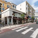 Ultra Central 2 Bdr Ac & Parking