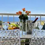 Panoramic Sea View - Air-conditioning - Balcony - Tramway - 2 Bedrooms - Wifi - Fully Equipped Kitchen