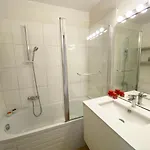 Apartment Panoramic Sea View - Air-conditioning - Balcony - Tramway - 2 Bedrooms - Wifi - Fully Equipped Kitchen