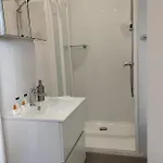 2 Pieces Renover