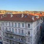 Hotel Chez Bastien *
