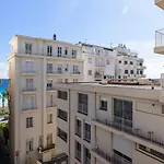 The Place To Be In Apartment *