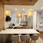Apartment Old Town Place Rossetti Themed 2br Full Air Conditioning Nice
