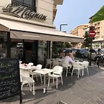 Promenade Des Anglais 20 Metres