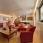 Nestor&Jeeves - Fleurs Terrasse - 3 Chambres