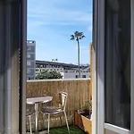 Nice Centre Studio Avec Balcon