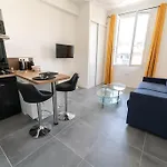 Centre-ville En Etage Refait A Neuf Apartment *