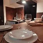 Apartment Centre-ville En Etage Refait A Neuf Nice