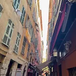 Triplex Toit-terrasse Authentique Vieux-nice & Apartment *
