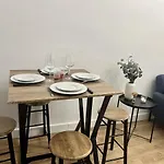 Sublime Appartement 2 Pieces Au Coeur De La Vieille Ville