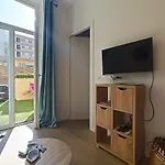 Superbe 2 Pieces Carre D\'Or Avec Grande Terrasse