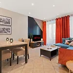 - Renting - Lascaris - Charm & Spacious & Comfort 3p Port Bonaparte Apartment *