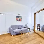 Apartment Studio Avec Mezzanine Au Coeur De La Vieille *