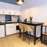 Joli Studio Au Coeur De Nice