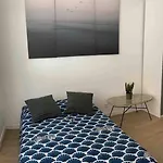 Joli Studio Au Coeur De Nice