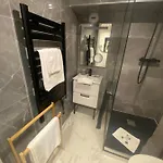 105 B - Tres Beau Studio Avec Mezzanine Refait A Neuf Hyper Centre/ac Apartment Nice