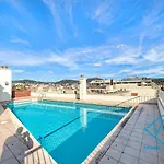 Royal Lux Spacious Seaside Pool Apartment Nice