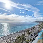 Royal Lux Spacious Seaside Pool Apartment Nice