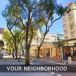 Nestor&Jeeves - Cocoa Beach - City Center