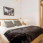 Apartment Nestor&jeeves - Adriana - Central, Close Sea *