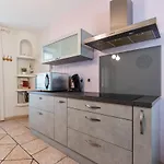 Cozy 1 Bdr At Port Apartment Nice