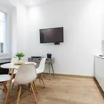 Garibaldi Square - Cozy 1 Bdr Old Town * Nice
