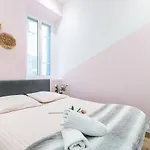 Garibaldi Square - Cozy 1 Bdr Old Town Apartment Nice