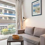 Studio Massenet Five Stars Holiday House