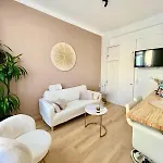 - T3 Renove De 50 M2 Classe 2 Etoiles * Nice