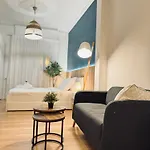 Sunshine Getaway - Stylish Studio In The Heart Of Nice