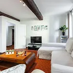 Large 3 Bdr Old Town - Ac