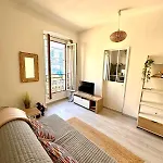 Apartment 11 Trachel - T2 Spacieux A Proximite De Gare Thiers