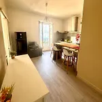 11 Trachel - Charmant T2 Spacieux A Proximite De Gare Thiers