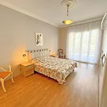 Cosy Sea Front France Apartment Nice