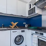 Lovely Center Heart - Ac Apartment